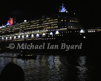 QM2 Sailing Away down Southampton Water